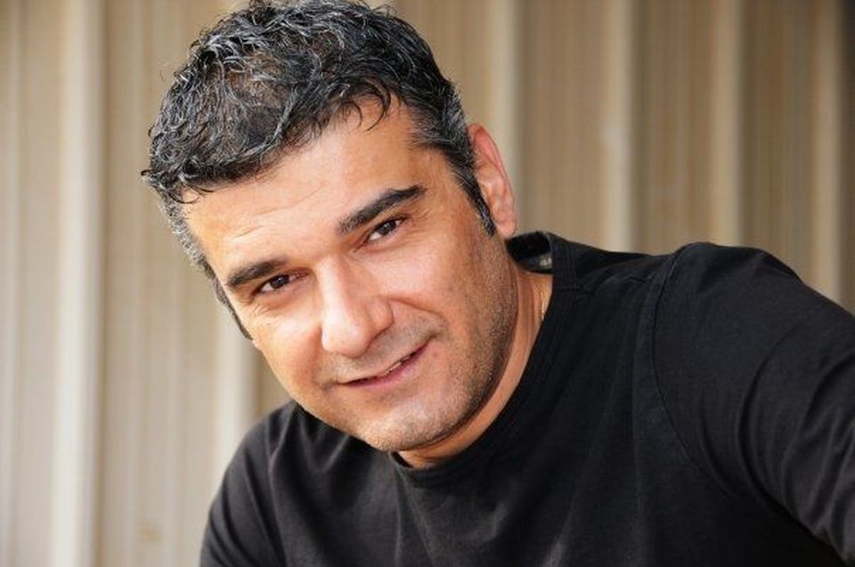 Κώστας Αποστολάκης: Η αλλαγή στο look του ηθοποιού!