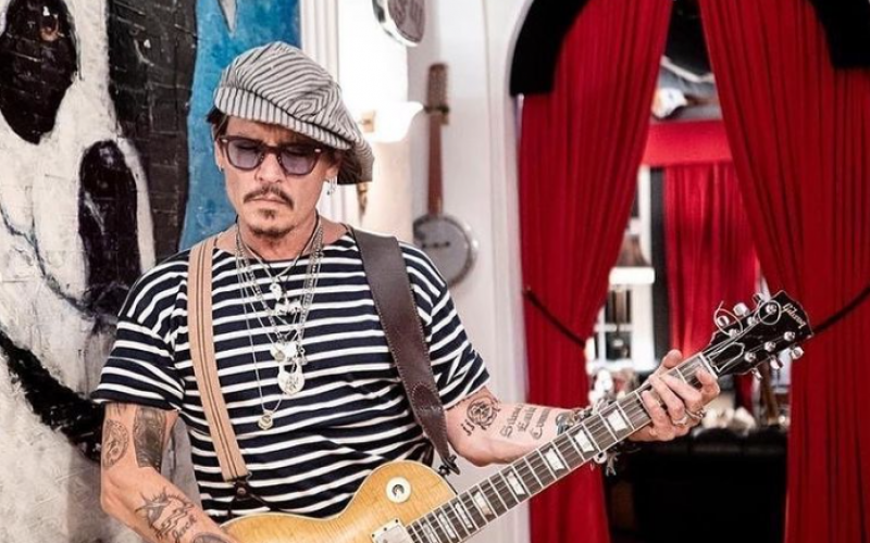 Johnny Depp: Μπήκε στο TikTok μετά την αθώωσή του (Βίντεο)-Συγκέντρωσε 7 εκατομμύρια followers