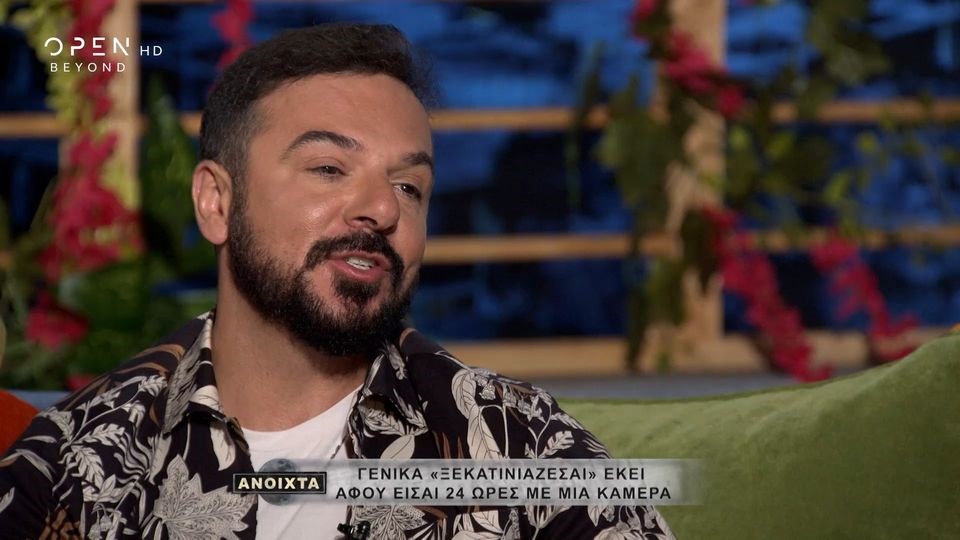Τριαντάφυλλος: Άνοιξε «πυρ» κατά του Μουτσινά – Και αν θες κράξε με, μπαμ μπαμ μπαμ και φιλάκια