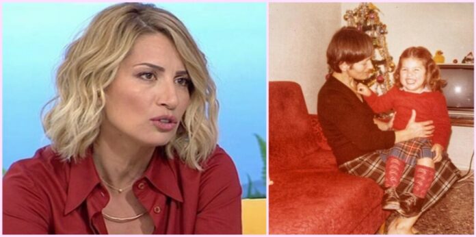 Μαρία Ηλιάκη: «Όταν χάνεις τη μητέρα σου, αισθάνεσαι ορφάνια. Μια μεγάλη...