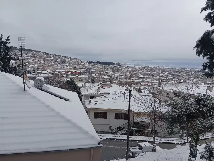 Κακοκαιρία: Τσουχτεό κρύο στην βόρεια Ελλάδα - Στην «κατάψυξη»  Φλώρινα / Κοζάνη με -18 βαθμούς